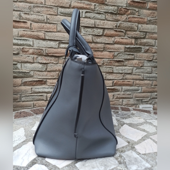 Calvin Klein Chrissy Tote. Genuine with tags. Unused - Picture 7 of 8